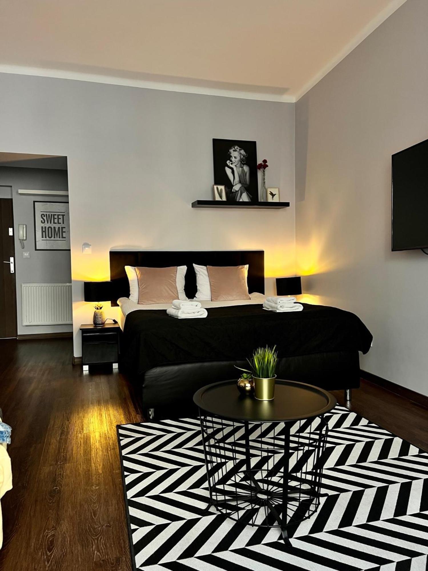 Leo Apartments Old Town Krakow Exterior photo